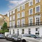Fabulous 3 Bed Flat Chelsea